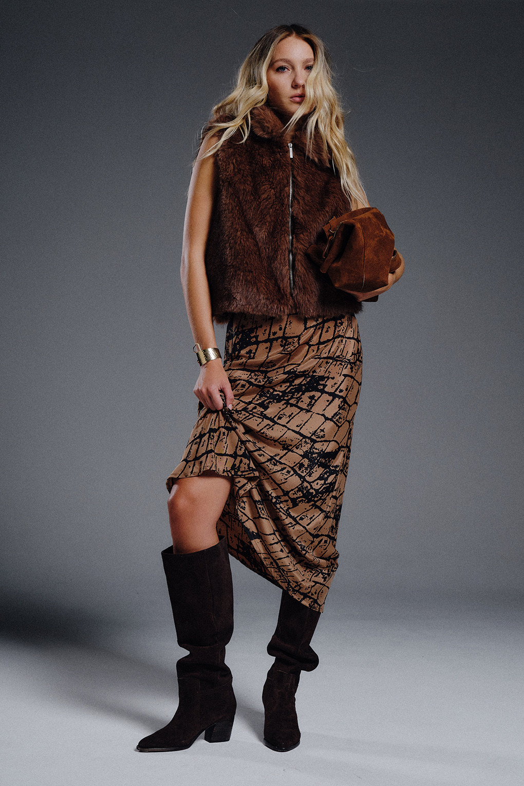 pollera viscosa elastizada