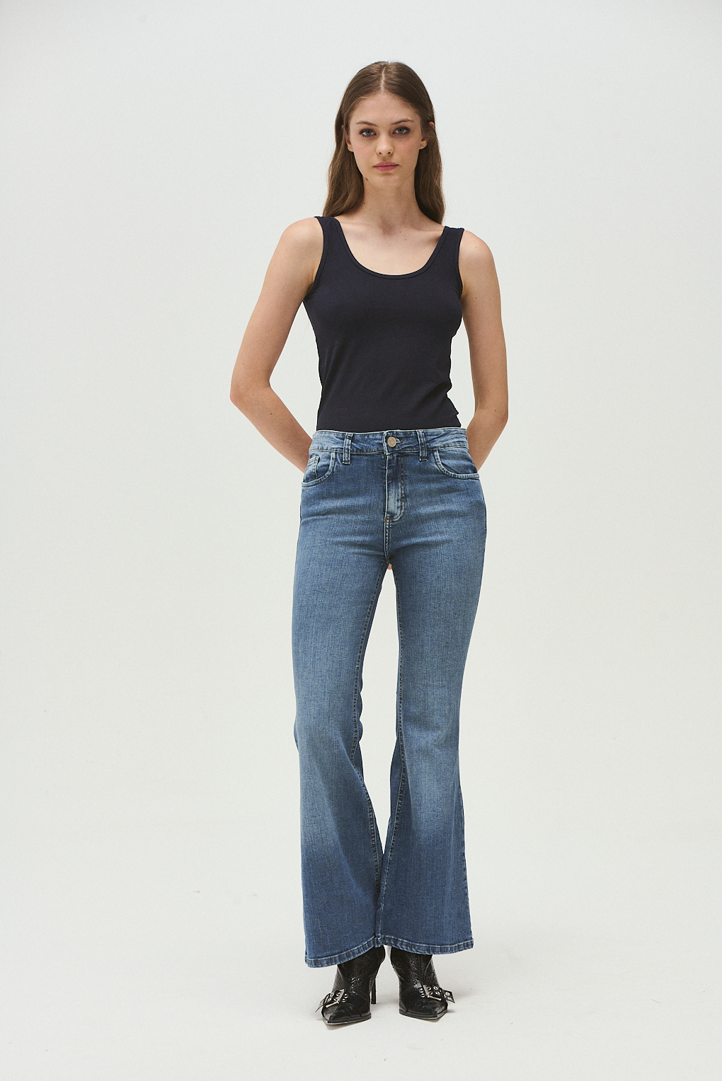 musculosa modal basica
